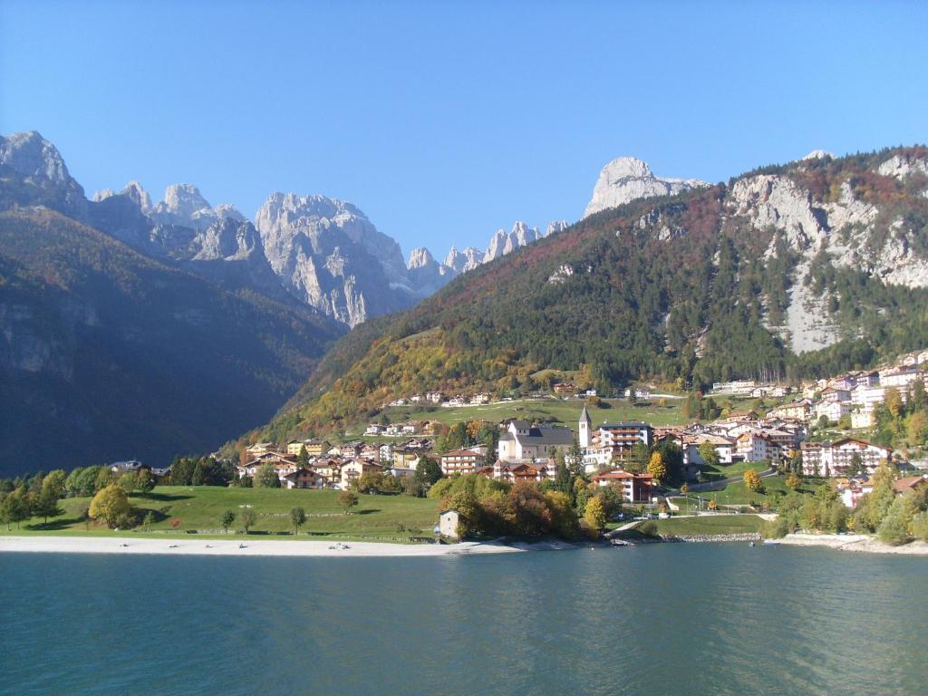 Garni Lago Alpino モルヴェーノ エクステリア 写真